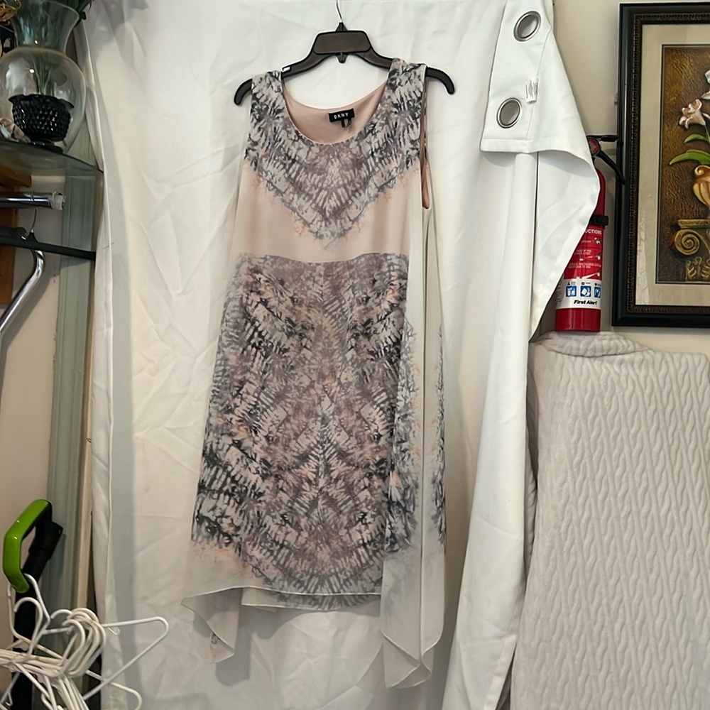 DKMY size XL light purple dress print